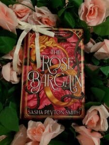 Cover The rose bargain op een achtergrond van bloemen