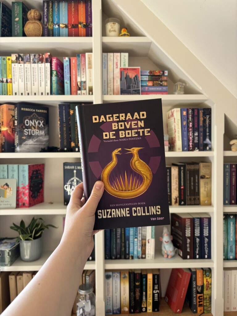 Foto van het boek 'Sunrise on the reaping' (Boete boven de dageraad) van Suzanne Collins