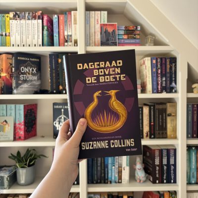 Foto van het boek 'Sunrise on the reaping' (Boete boven de dageraad) van Suzanne Collins